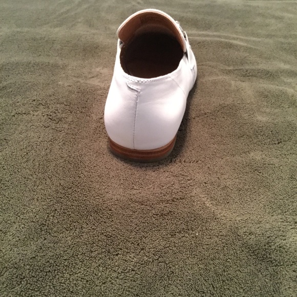 Steve Madden - white loafer - Picture 3 of 3